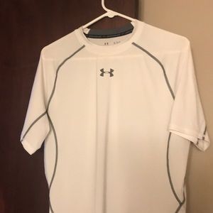Men’s XL short sleeve compression Under Armour